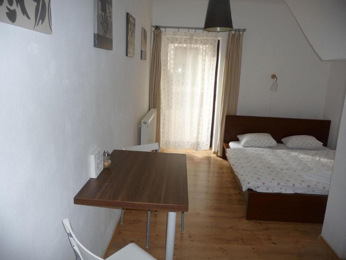 Trenčianske Teplice Ubytovanie City Apartman מראה חיצוני תמונה